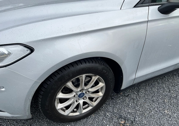 Ford Mondeo cena 56900 przebieg: 231000, rok produkcji 2016 z Poznań małe 79
